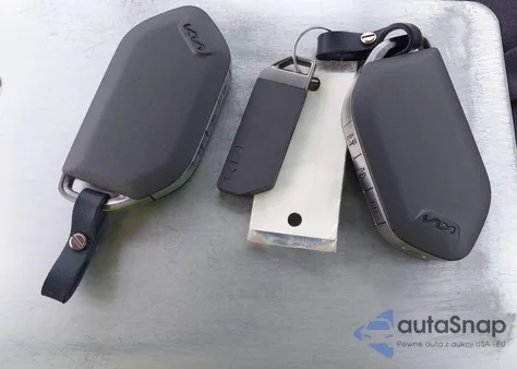 2025 Kia K5 Gt-Line from USA, damaged, VIN KNAG64J77S5352799